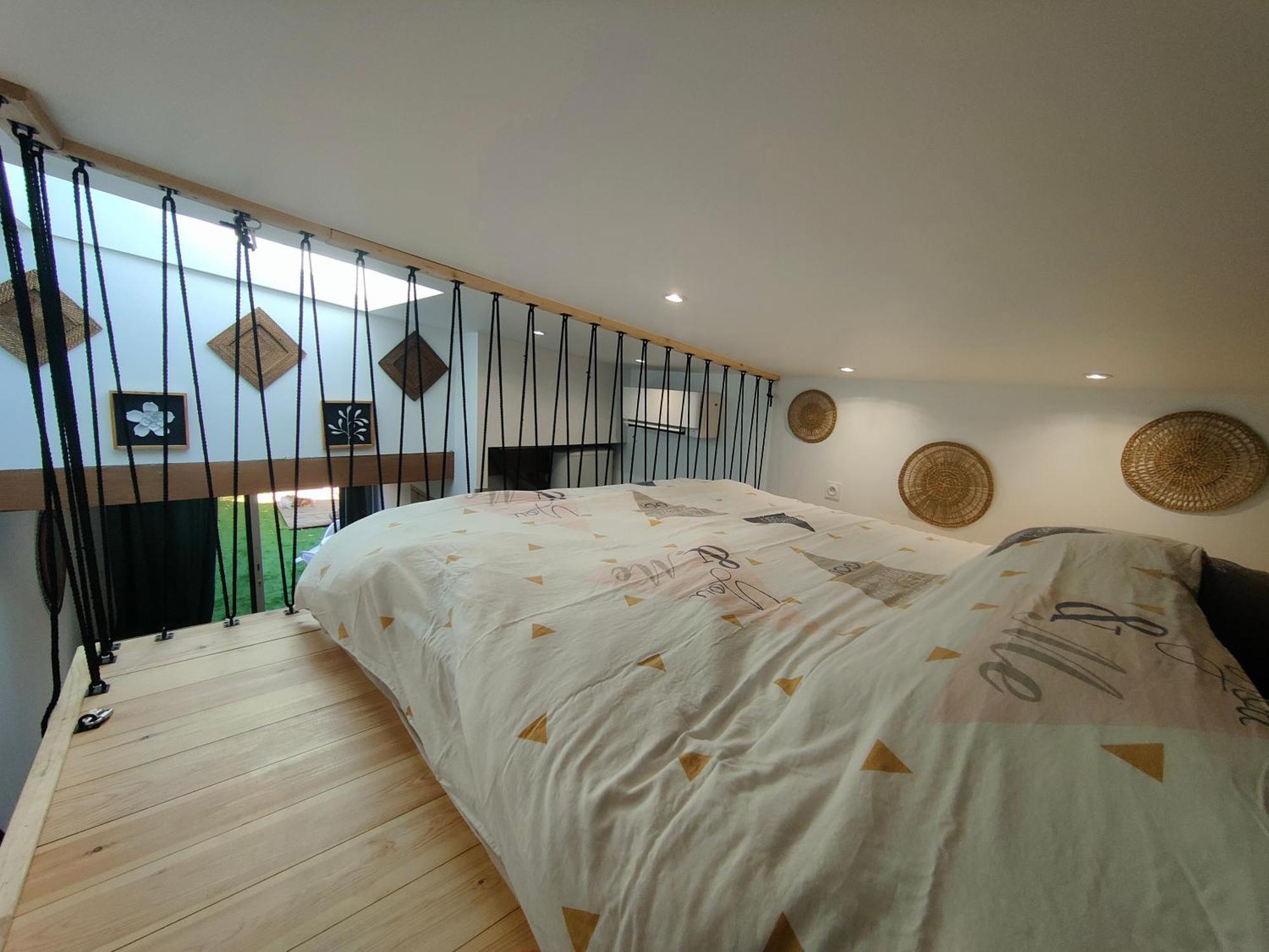 Вілла Tiny House Avec Jardin Et Acces Piscine Chauffee Сен-Медар-ан-Жаль Екстер'єр фото